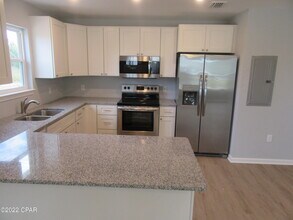 1132 Mulberry Ave in Panama City, FL - Building Photo - Building Photo