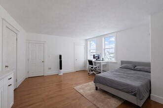 210 Chestnut Hill Ave in Boston, MA - Building Photo - Building Photo