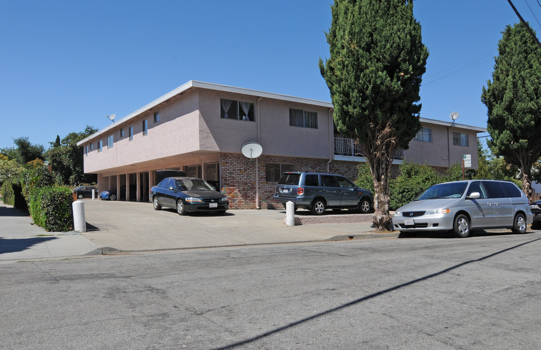 215 Charles Street in Sunnyvale, CA - Building Photo