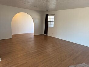 840 Bravo Ct SE in Rio Rancho, NM - Building Photo - Building Photo