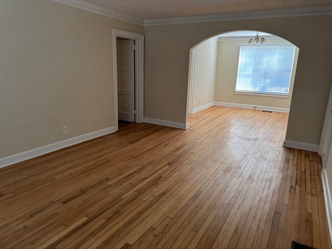 2439 College St in Montgomery, AL - Building Photo - Building Photo