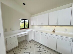 359 Asilomar Ave in Pacific Grove, CA - Building Photo - Building Photo
