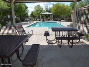 40578 N High Meadows Dr in San Tan Valley, AZ - Building Photo - Building Photo