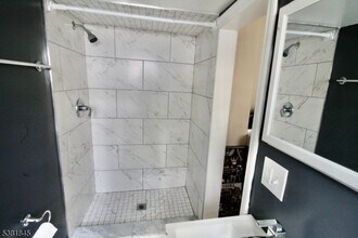 22 Rockland Terrace in Verona, NJ - Building Photo - Building Photo