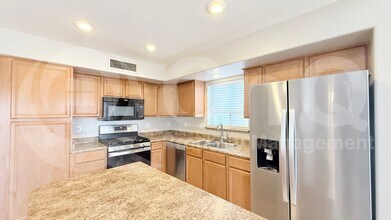 42606 Chambers Dr in Maricopa, AZ - Building Photo - Building Photo
