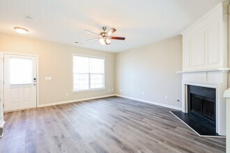 1010 Annazanes Ct in Alpharetta, GA - Building Photo - Building Photo
