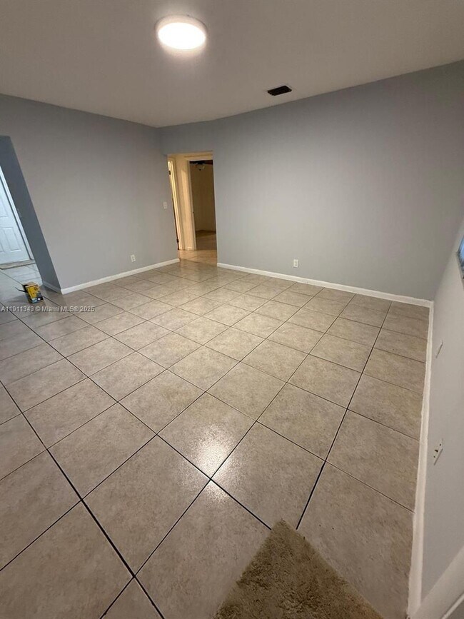 property at 620 SW 7th Ave