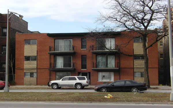 4950 S King Dr in Chicago, IL - Building Photo - Building Photo