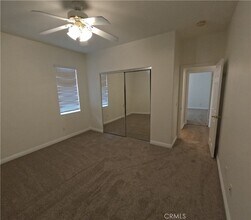 34563 Wintersweet Ln in Winchester, CA - Foto de edificio - Building Photo