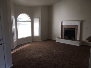 79 S Babbling Brook Way in Nampa, ID - Building Photo - Building Photo