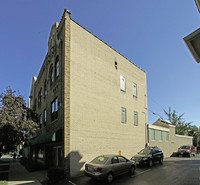 Astor Street Apartments in Milwaukee, WI - Foto de edificio - Building Photo