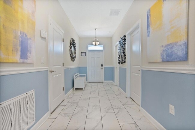 1613 Maidstone Ct, Unit 11 in Davenport, FL - Building Photo - Building Photo