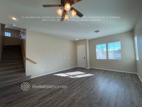 2538 Grange Ave in Henderson, NV - Foto de edificio - Building Photo
