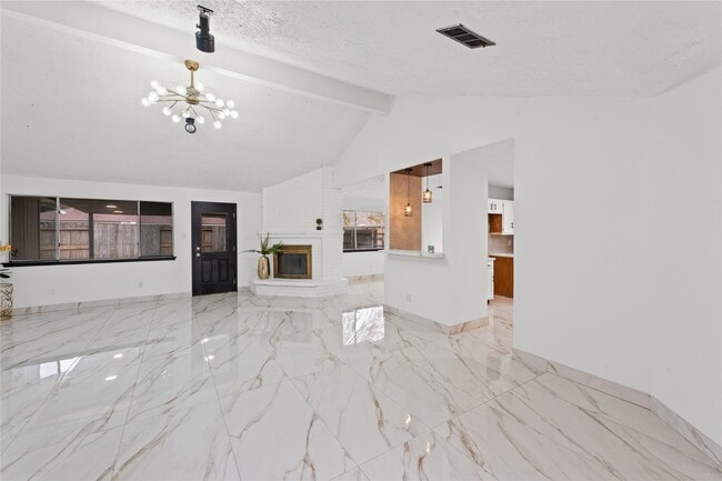 2610 Hollymist Dr in Houston, TX - Building Photo - Building Photo