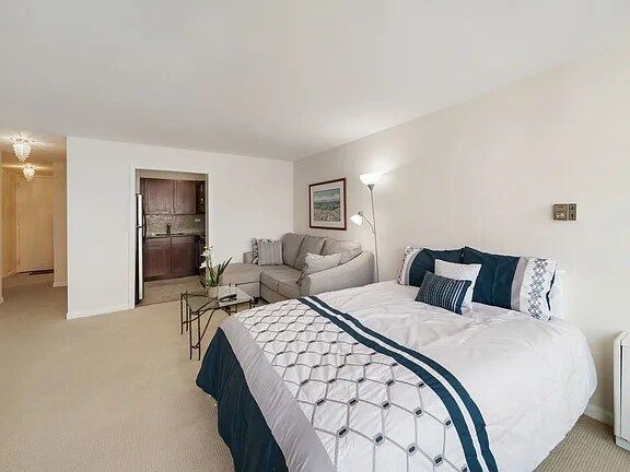 21 W Goethe St, Unit 15E in Chicago, IL - Building Photo - Building Photo
