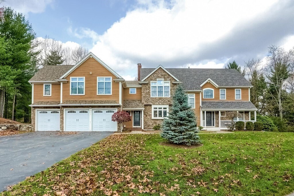80 Eagle Dr in Canton, MA - Building Photo