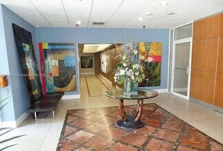 850 N Miami Ave, Unit W-307 in Miami, FL - Building Photo - Building Photo