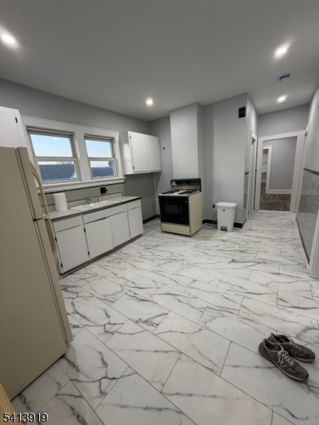 220 Silver Ave in Hillside, NJ - Building Photo - Building Photo