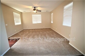 17656 N 114th Ln in Surprise, AZ - Building Photo - Building Photo