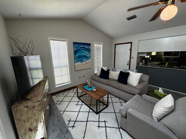 8817 Kiwi Pl in Navarre, FL - Building Photo - Building Photo
