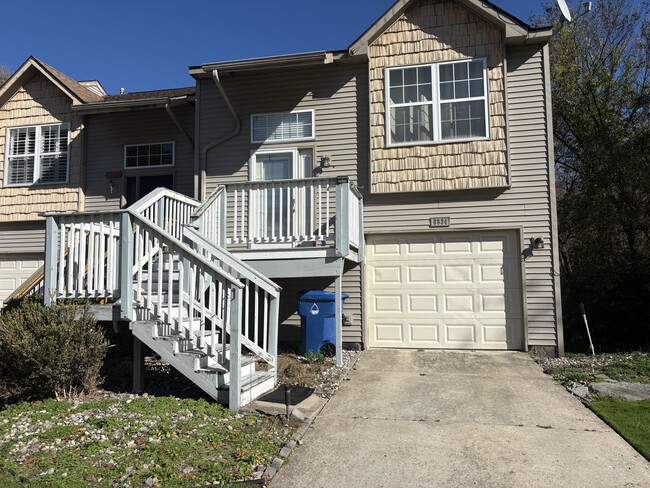 property at 6834 Palos Verdes Ln