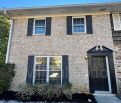 1340 Cactus Ave in Columbia, SC - Building Photo