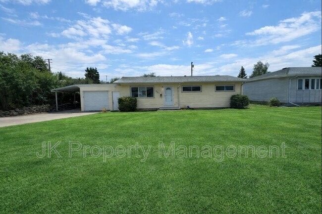 property at 333 Riverview 4 W