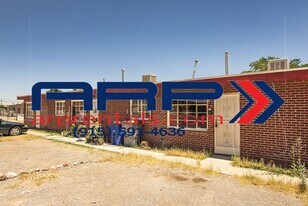 3800 Taylor Ave in El Paso, TX - Building Photo