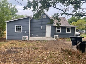 1209 E Whittaker St in Shawnee, OK - Building Photo - Building Photo