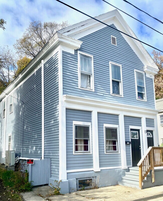 13 Sargent St Rentals in Cohoes, NY