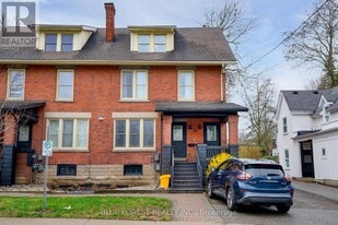 79 Cartwright St in London, ON - Building Photo