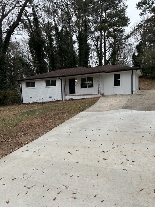 171 Douglas Dr SE in Mableton, GA - Building Photo