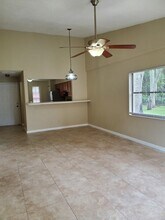 836 Stonybrook Cir in Port Orange, FL - Building Photo - Building Photo