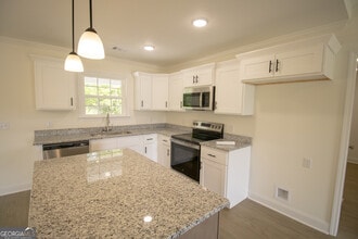 101 Enclave Ct in Statesboro, GA - Building Photo - Building Photo