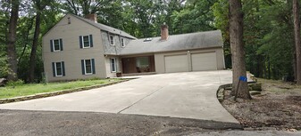 13 The Woods NE in Iowa City, IA - Building Photo