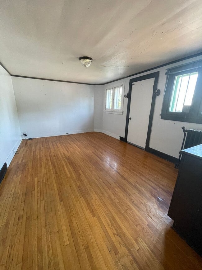 property at 1003 8th St S