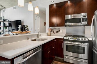 919 Florida Ave NW-Unit -603 in Washington, DC - Building Photo - Building Photo