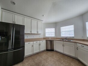737 Buccaneer Blvd in Winter Haven, FL - Building Photo - Building Photo