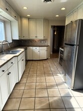 454 W Twain Ave in Fresno, CA - Building Photo - Building Photo