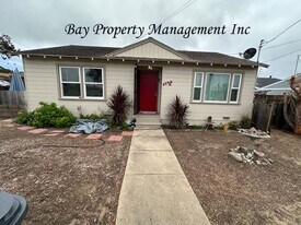 1198 Hamilton Ave in Seaside, CA - Building Photo