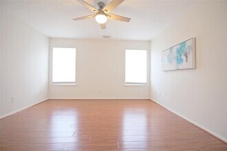 6 Thicket Grove Pl in Conroe, TX - Building Photo - Building Photo