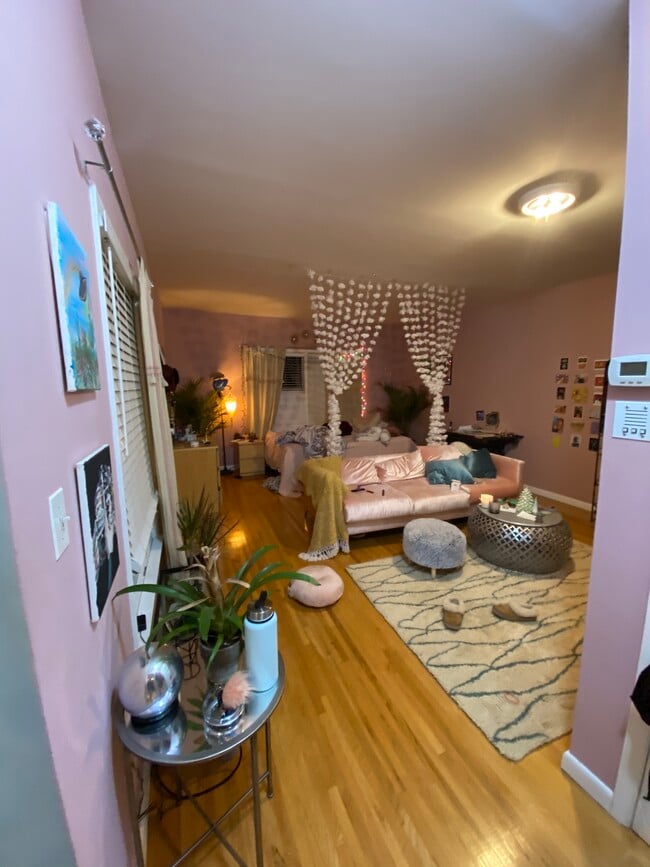 133 Center St Rentals in New Milford, NJ