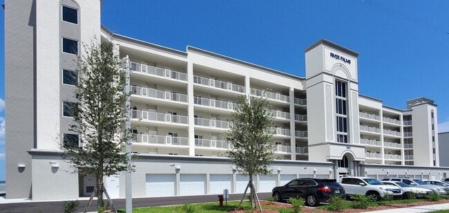 property at 1805 Riverside Dr