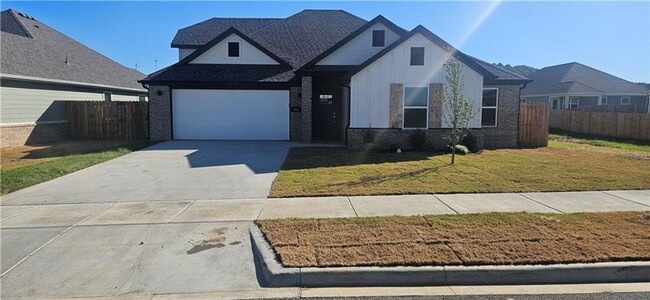 property at 516 S Benchmark Ln