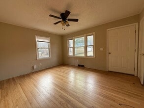 406 N Rutherford St in Wadesboro, NC - Building Photo - Building Photo