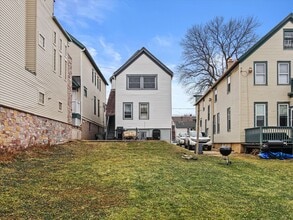 1140 E Kane Pl in Milwaukee, WI - Building Photo - Building Photo