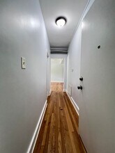 2707 E 78th St, Unit 2E in Chicago, IL - Building Photo - Building Photo