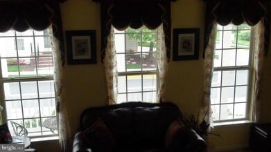 20951 Calais Terrace in Ashburn, VA - Building Photo - Building Photo