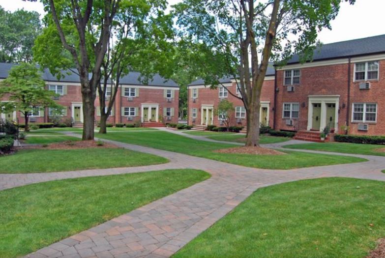 General Wayne and Ridgedale Gardens in Madison, NJ - Building Photo