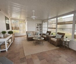 7246 FL-44 in Wildwood, FL - Building Photo - Building Photo